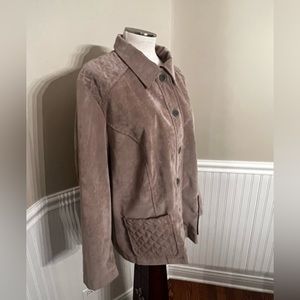 Alfred Dunner corduroy jacket quilted shoulder and pocket taupe in color size 20